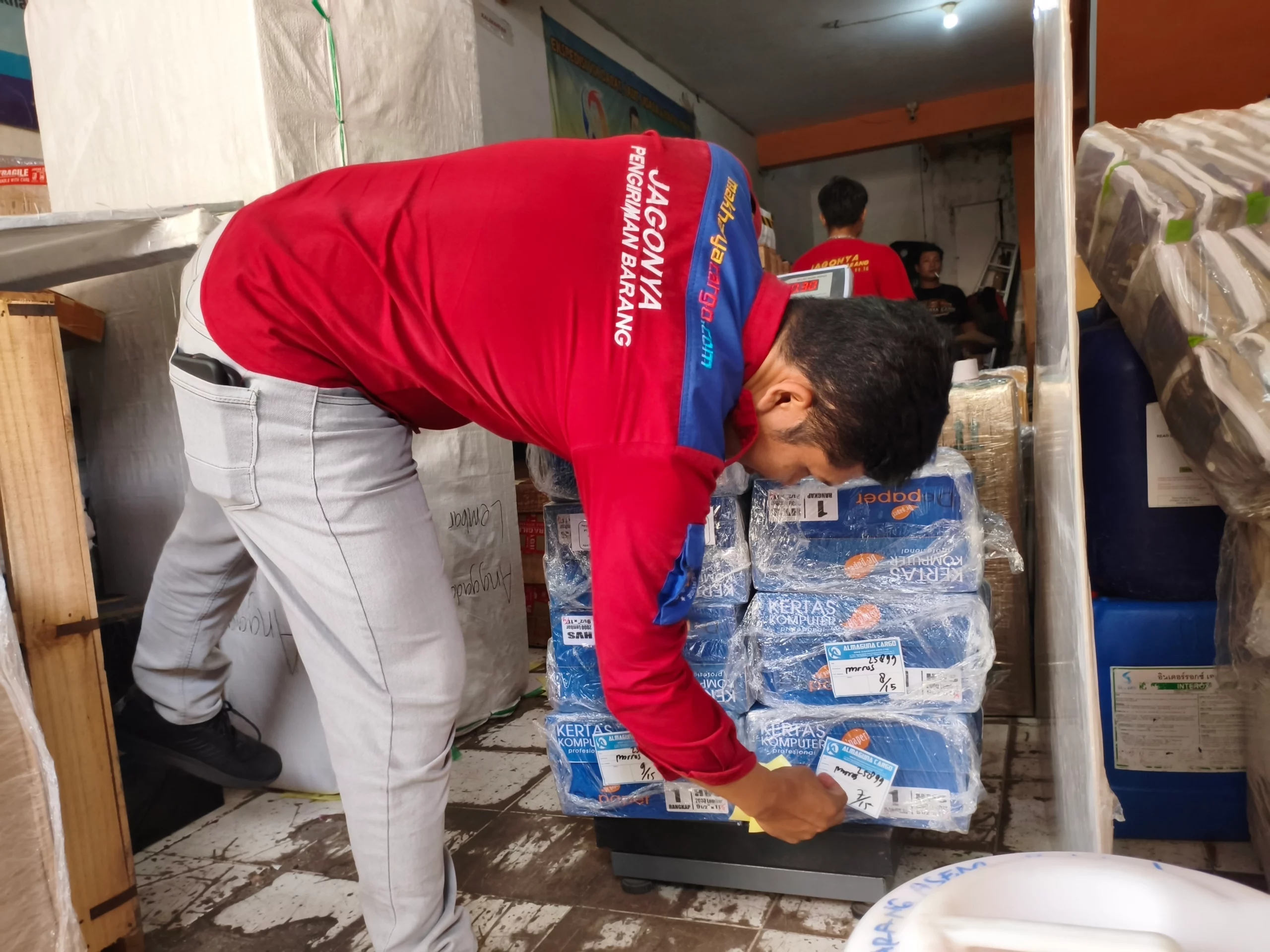 ekspedisi barang berat palopo dengan sistem pengiriman cargo laut