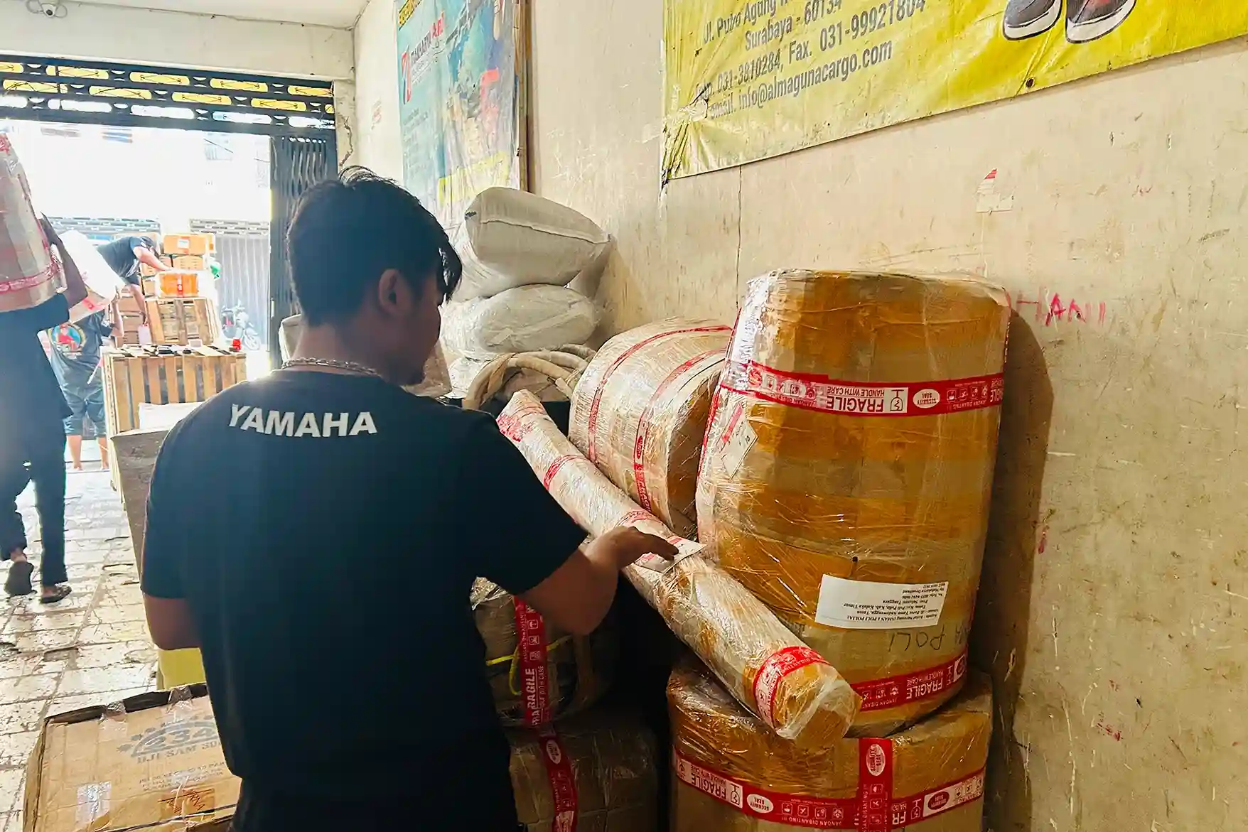Cargo Kebutuhan Usaha Gorontalo untuk Distribusi Lebih Aman & Efisien 9 pengiriman barang usaha menuju Gorontalo