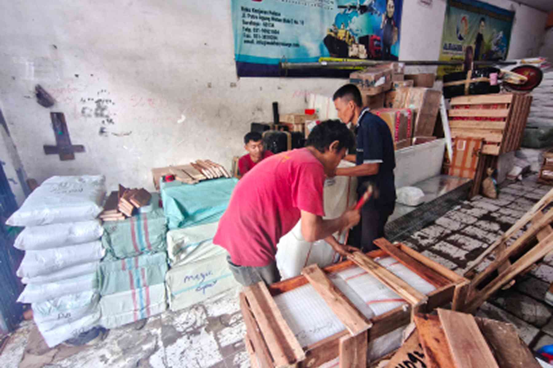 cara hemat ongkir cargo dengan sistem pengiriman volume dan partai besar