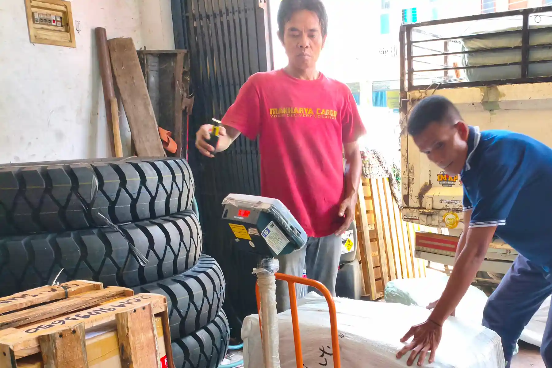 Tips Dapat Harga Cargo ke Palopo yang Lebih Aman & Hemat 9 Tips Dapat Harga Cargo ke Palopo