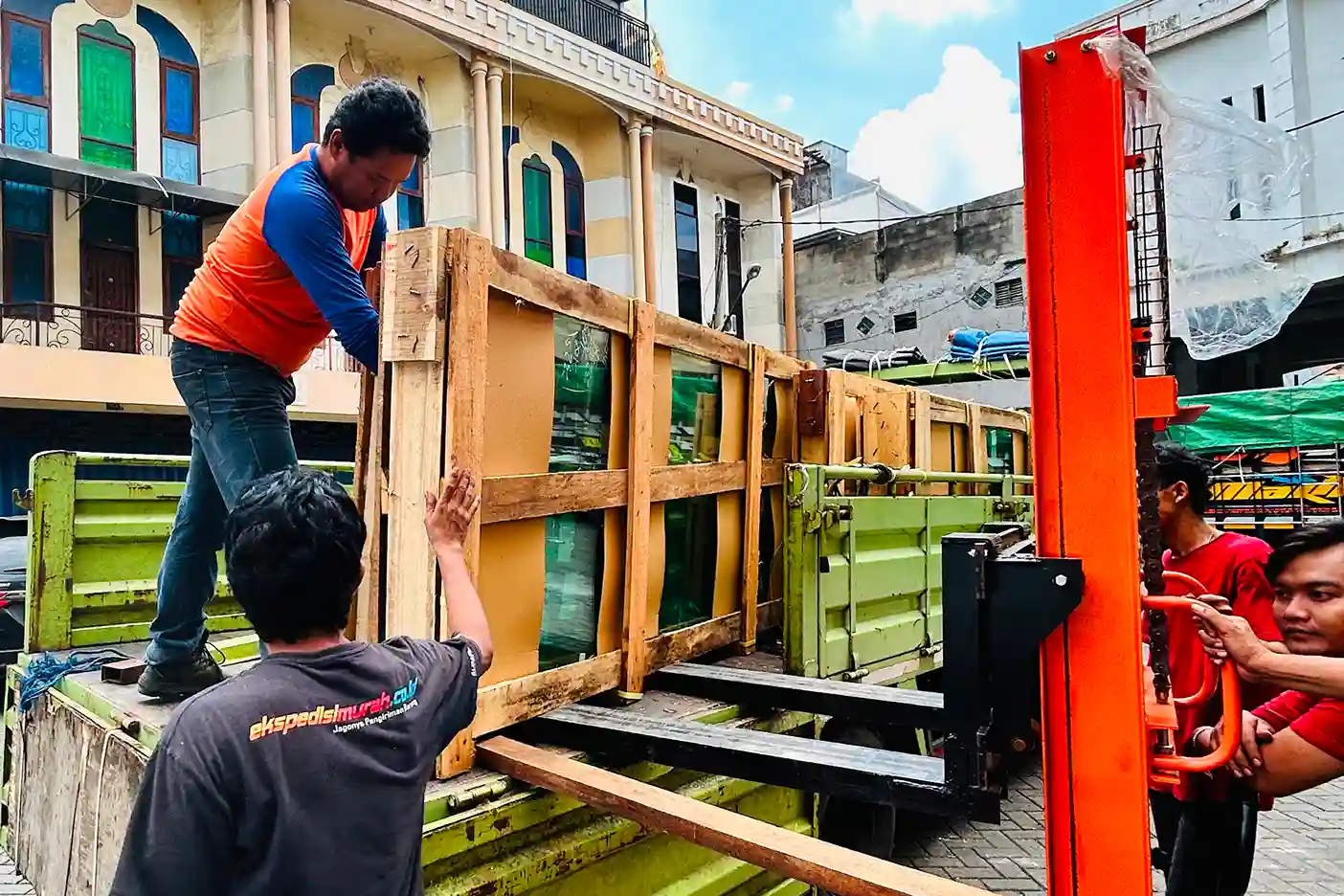 Cargo Mesin ke Gorontalo untuk Pengiriman Lebih Aman 9 pengiriman mesin produksi menuju Gorontalo