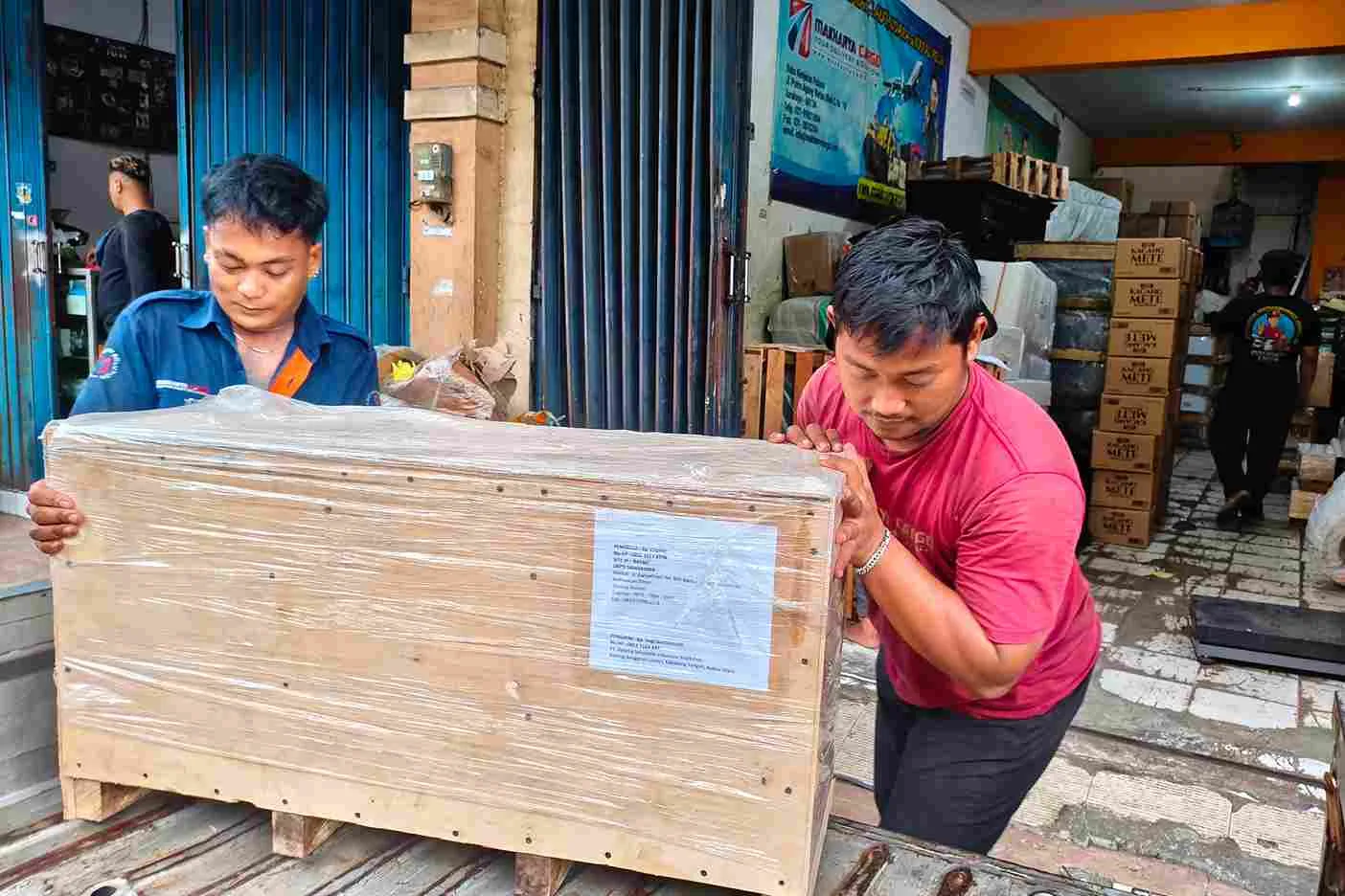 ansuransi pengiriman barang ke palopo