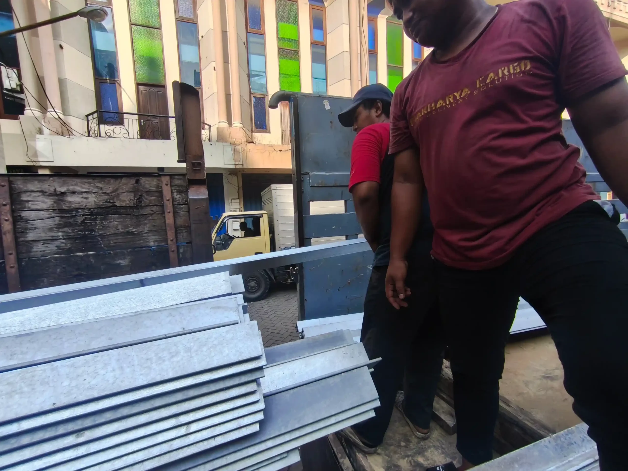 Cargo sparepart murah Gorontalo untuk pengiriman sparepart motor dan mobil dengan layanan cepat, aman, dan ongkir hemat