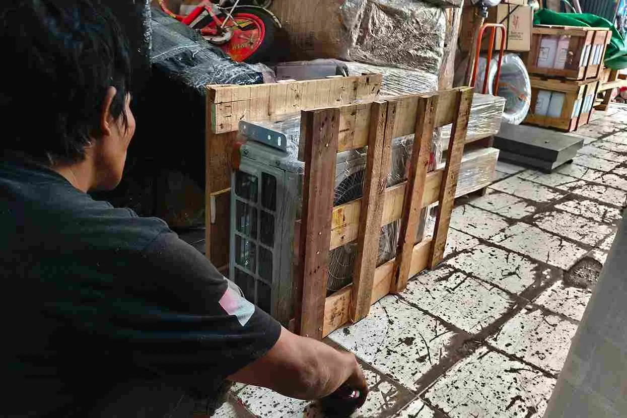 cargo furniture Gorontalo pengiriman aman