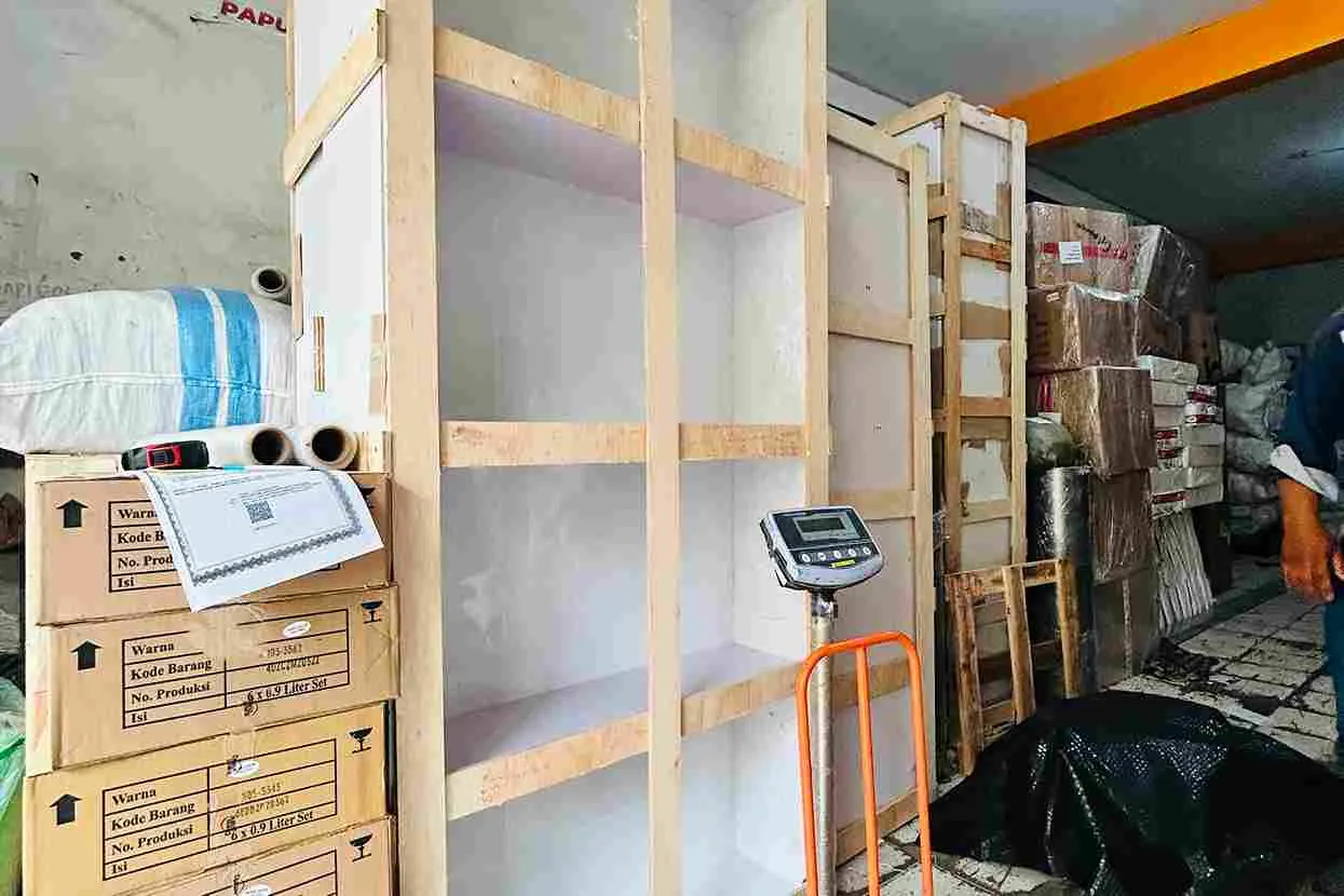 cargo industri ke Gorontalo pengiriman alat berat