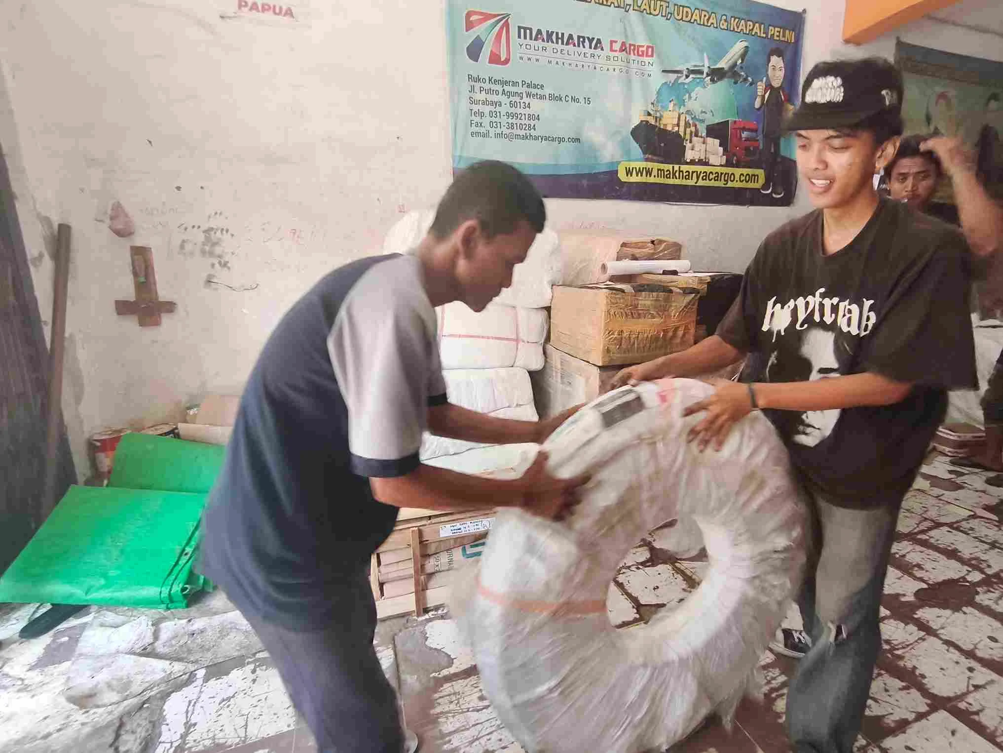 jasa cargo retail gorontalo