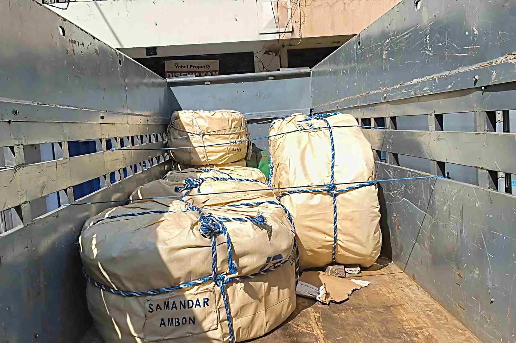 jasa pengiriman ke palopo dengan pilihan jalur laut dan udara 