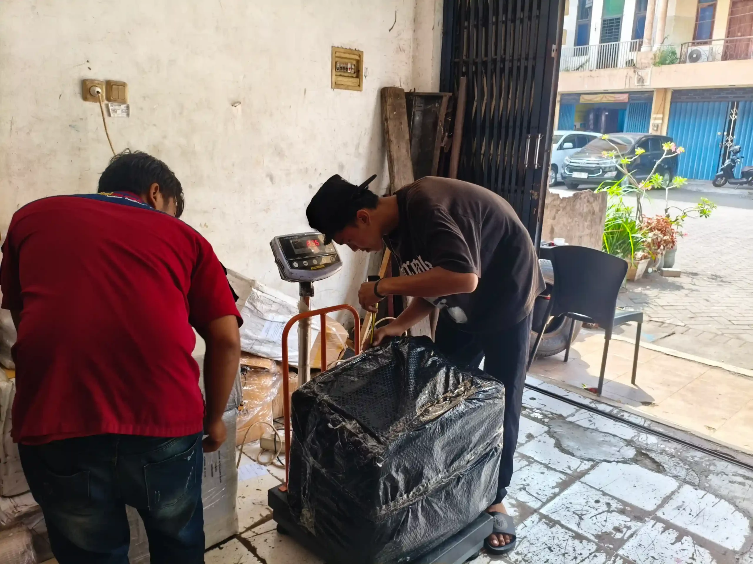 Kekurangan Pengiriman Laut ke Palopo untuk distribusi barang antar pulau