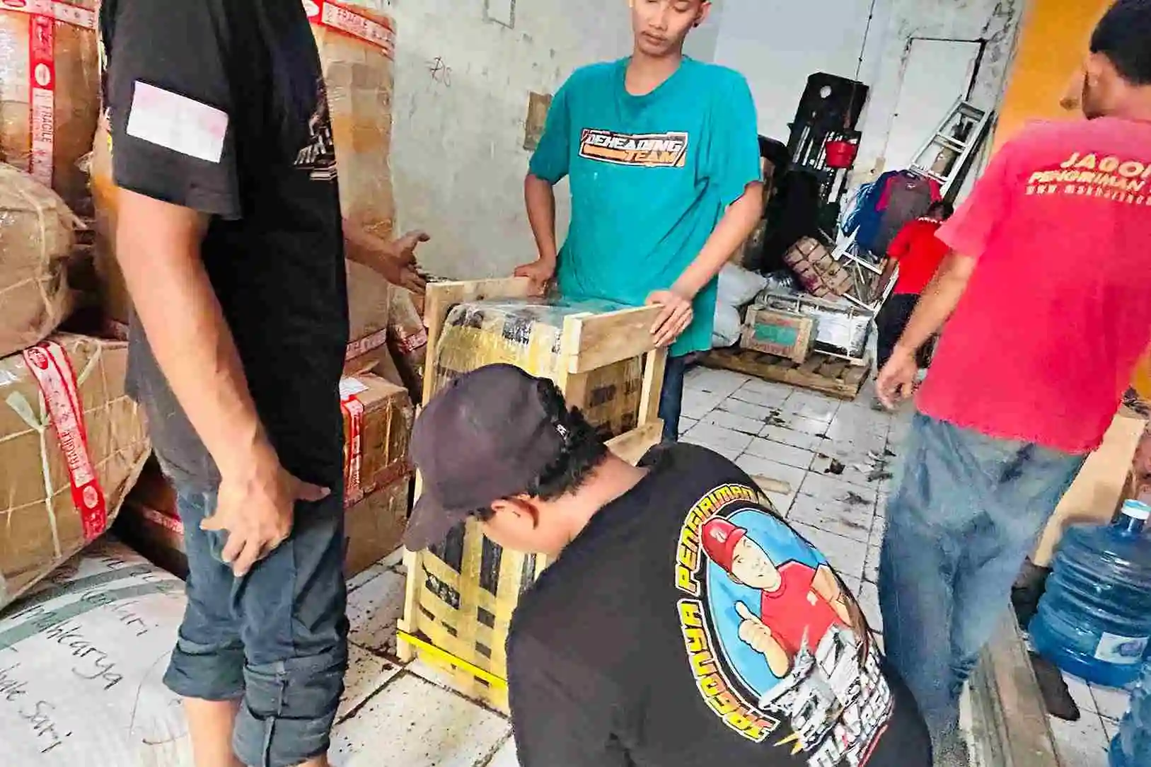 packing material bangunan