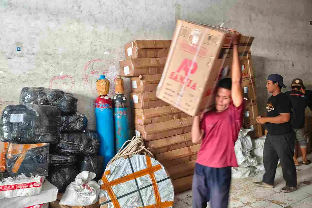 pengiriman ke palopo