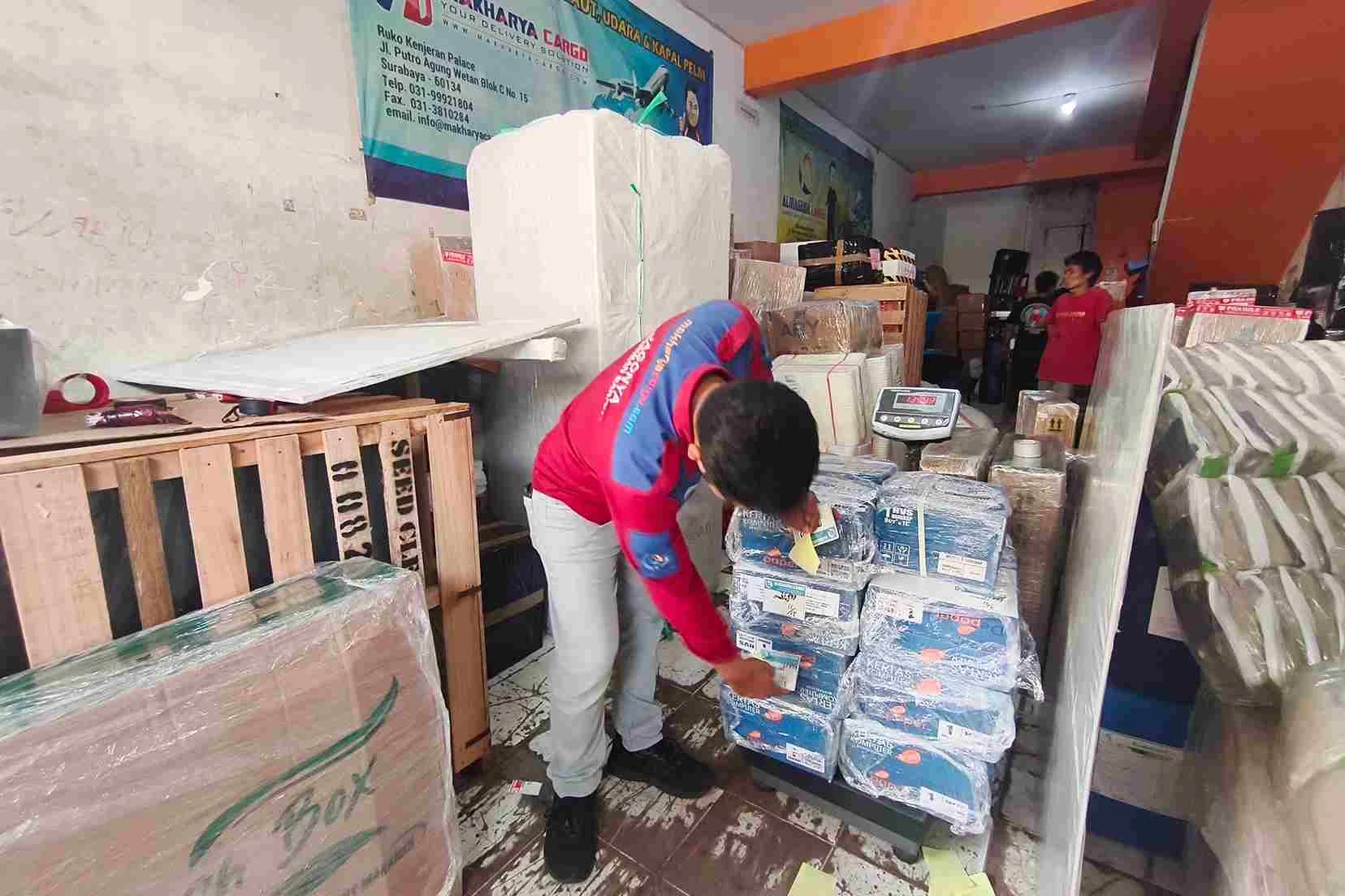 Penyebab Pengiriman Lama ke Palopo Terbaru 2026 8 proses pengiriman barang menuju palopo