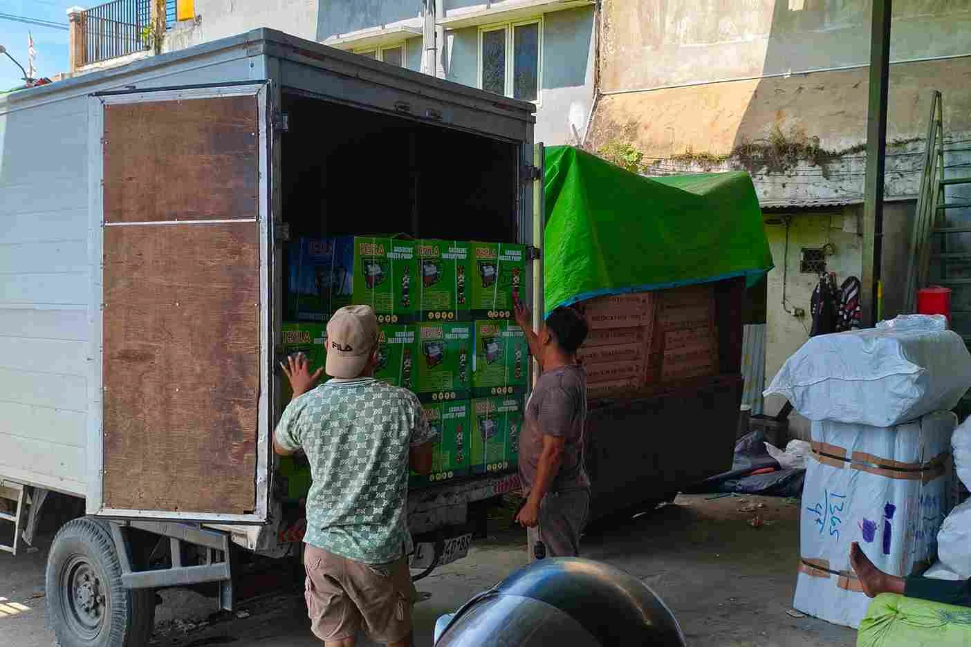 proses scaning barang pada sistem logistik digital