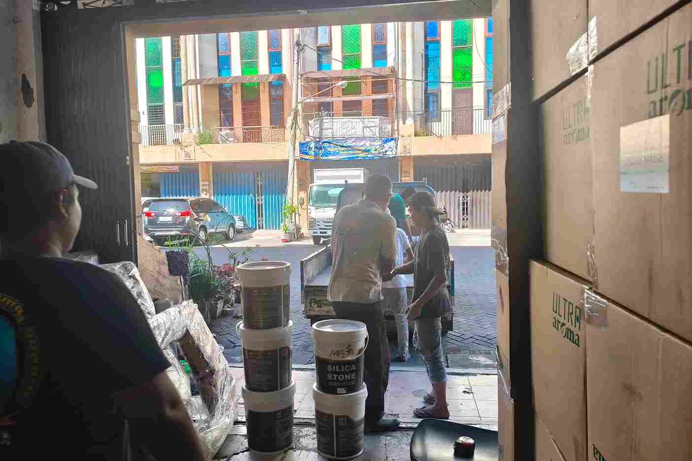 simulasi ongkir logistik surabaya palopo