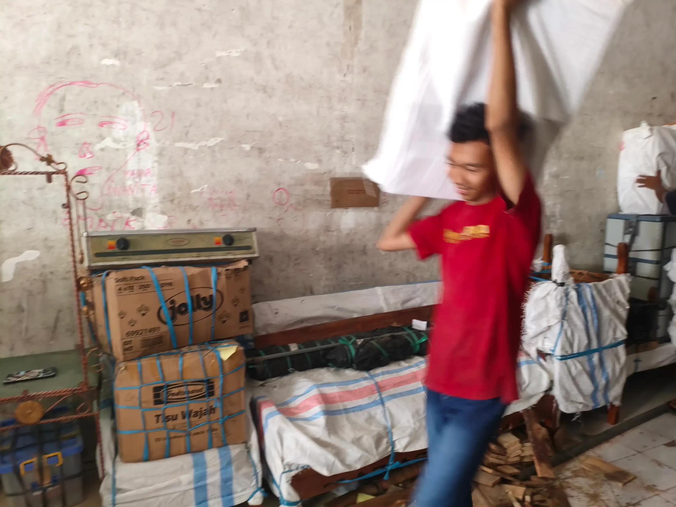 Tarif ekspedisi kendaraan Palopo terbaru 2026 untuk pengiriman mobil dan motor dengan estimasi ongkir kendaraan Palopo