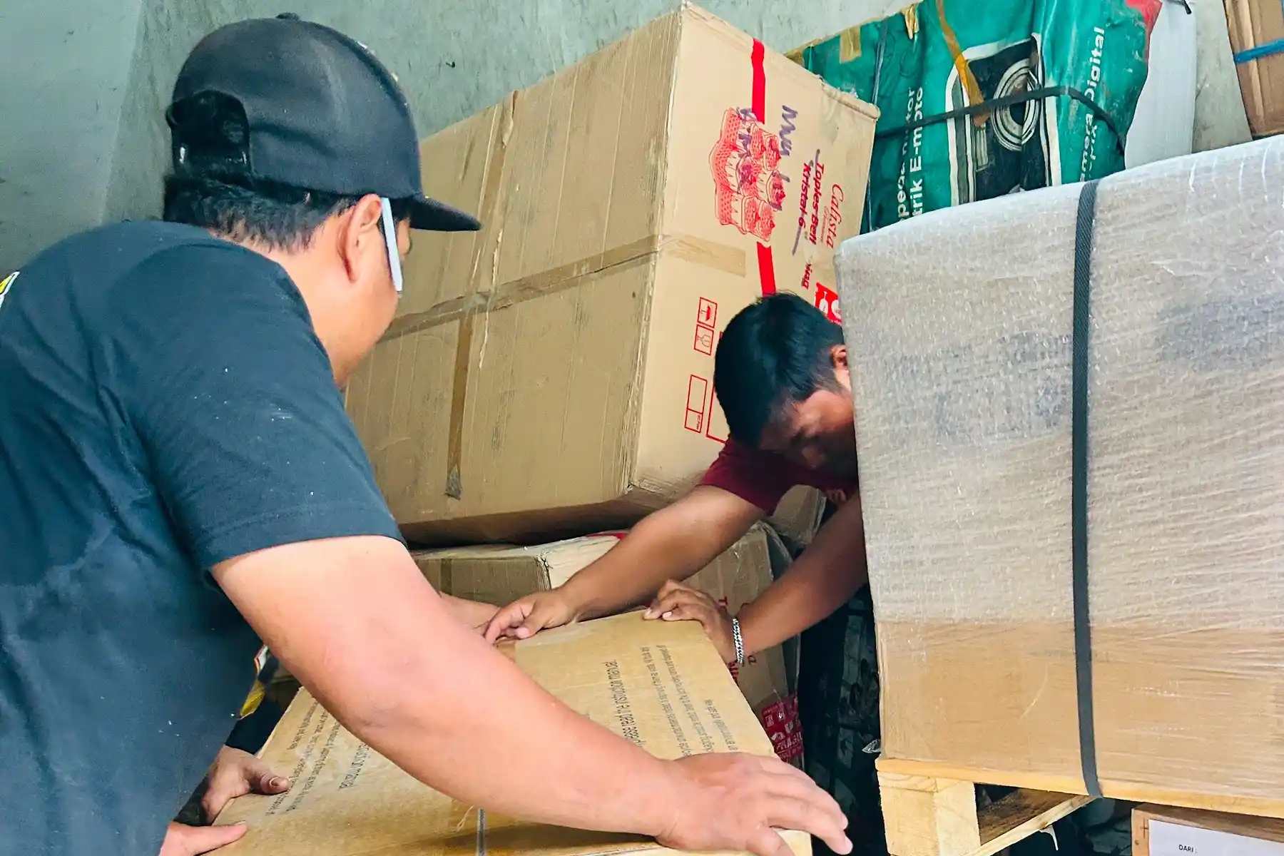Ekspedisi Surabaya Konawe Selatan Door to Door Praktis hingga Alamat Tujuan 8 Jemput Barang Surabaya Konawe Selatan