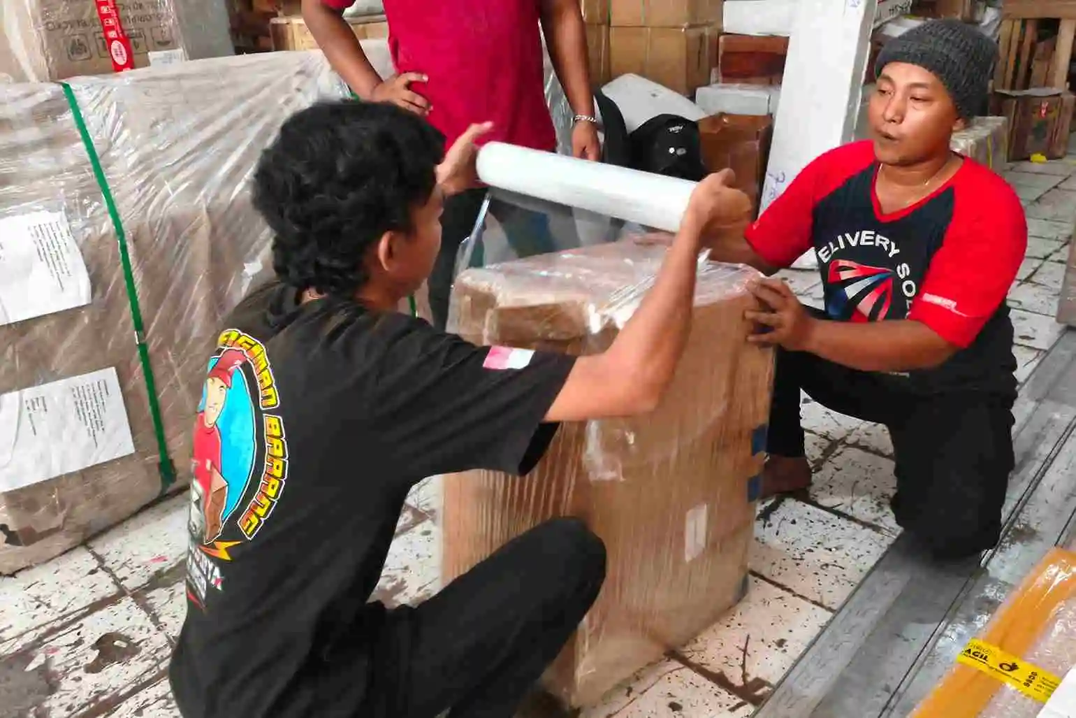 kesalahan penanganan barang kiriman