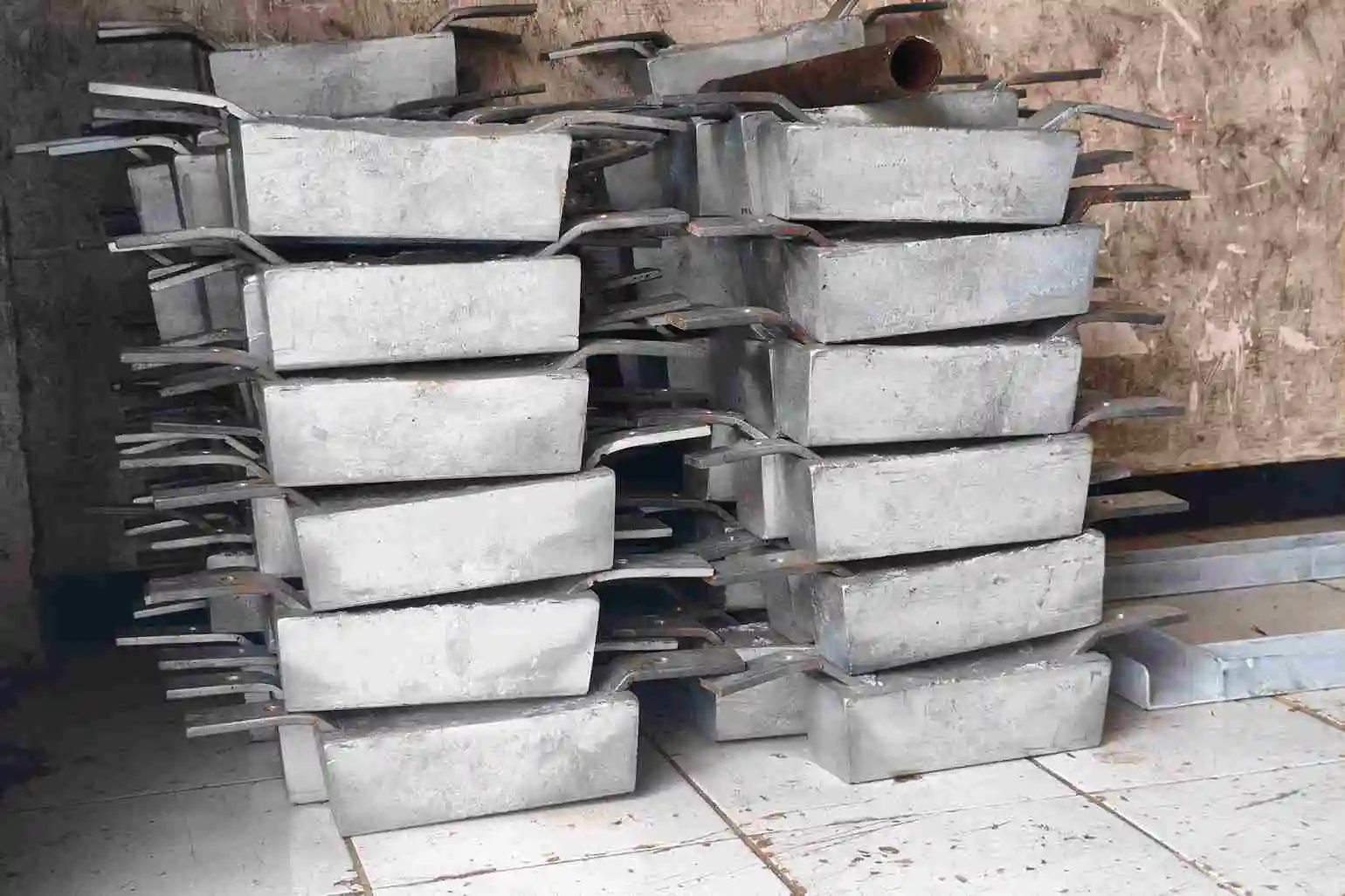 perbandingan sistem cargo FCL dan LCL