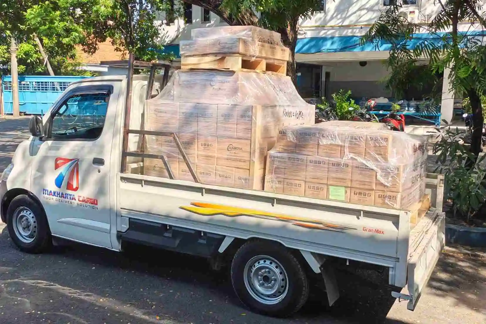 pengiriman barang ke konawe utara