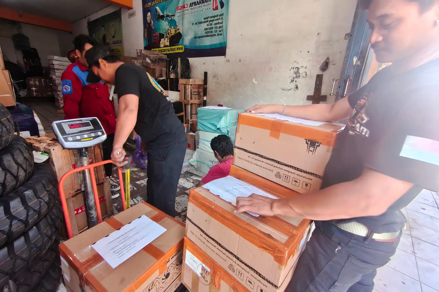 Asuransi Ekspedisi Surabaya Singkawang Manfaat, Biaya & Perlindungan Aman Barang Kiriman 8 Proses klaim barang pada asuransi cargo ekspedisi Surabaya Singkawang