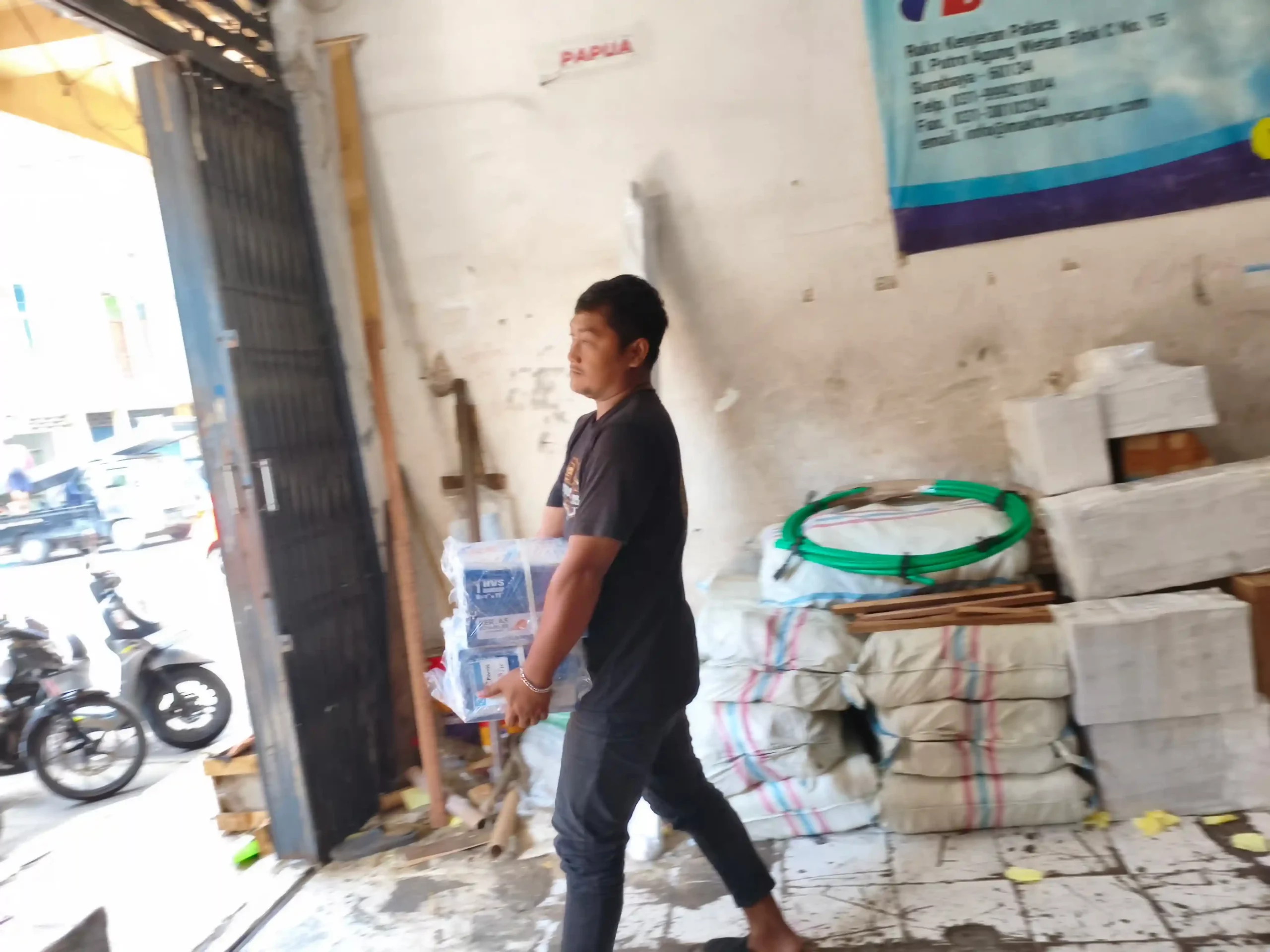 Jadwal Cargo Surabaya Manado Terbaru, Cek Keberangkatan & Estimasi Pengiriman 9 Informasi jadwal keberangkatan cargo Surabaya Manado beserta estimasi waktu pengiriman barang.