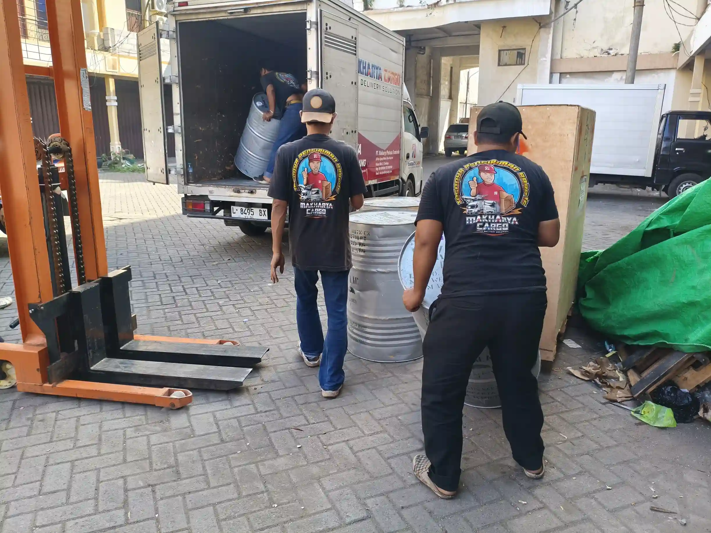 Promo Pengiriman Grosir ke Manado untuk Bisnis Lebih Hemat dan Efisien 9 Promo cargo grosir ke Manado untuk pengiriman barang partai besar dengan layanan profesional.
